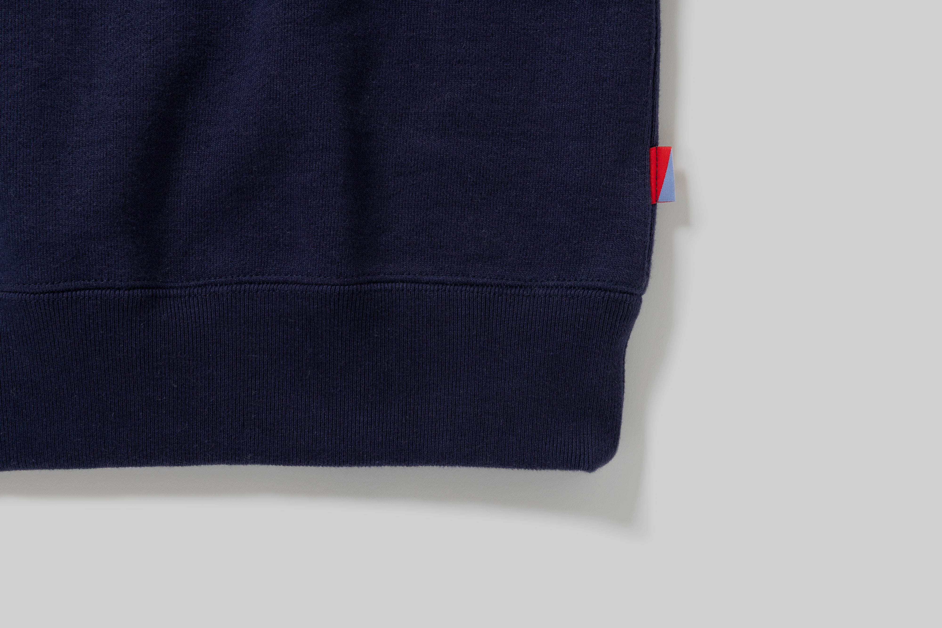 CREWNECK SWEATSHIRT NAVY – nevver
